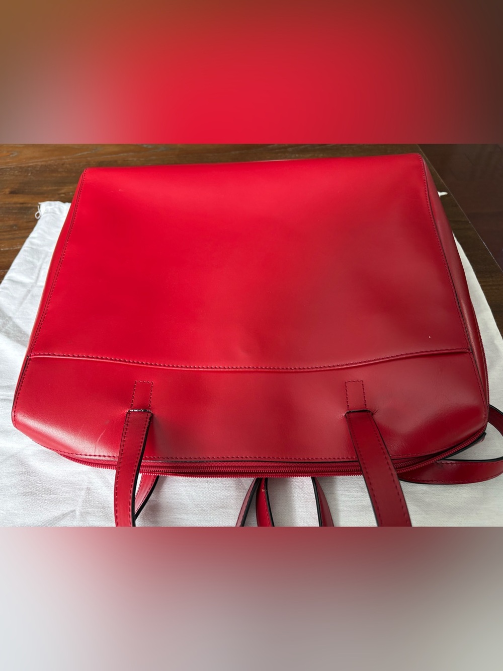 LODIS Red Leather Laptop Tote Bag - Significant Wear on One Strap / Priced Low - Picture 4 of 9
